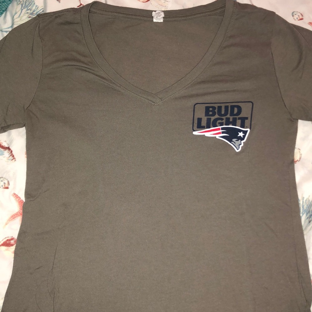 Bud Light Ladies Patriots V-neck